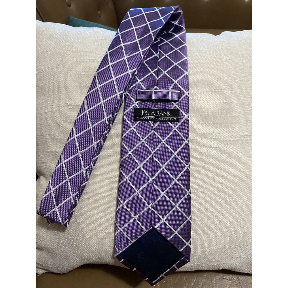JOS A BANK Executive Collection 100% Silk Tie Silver/Purple Formal Dress‎ Tie - Picture 4 of 8